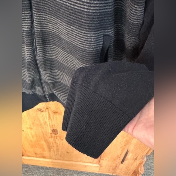 Apt 9 Zip Up Striped Black/Gray Lightweight Cardigan Sweater W/Pockets Size XXL - Picture 2 of 9